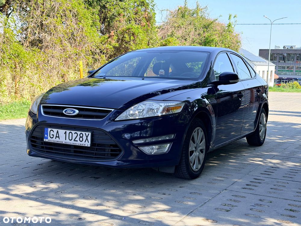 Ford Mondeo 1.6 T Ambiente - 2
