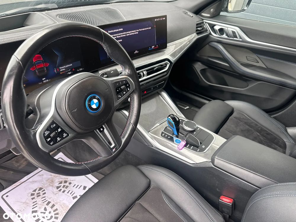 BMW i4 - 18