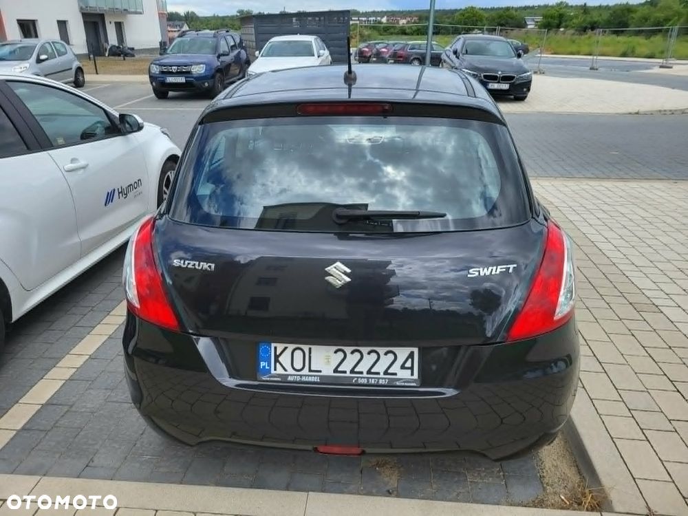Suzuki Swift - 3
