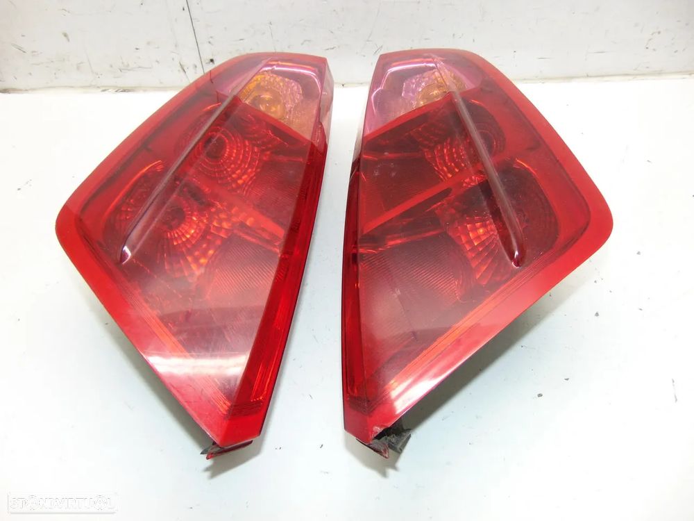 Fiat Grand Punto farolins - 3