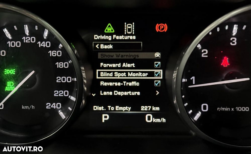 Land Rover Range Rover Evoque - 38