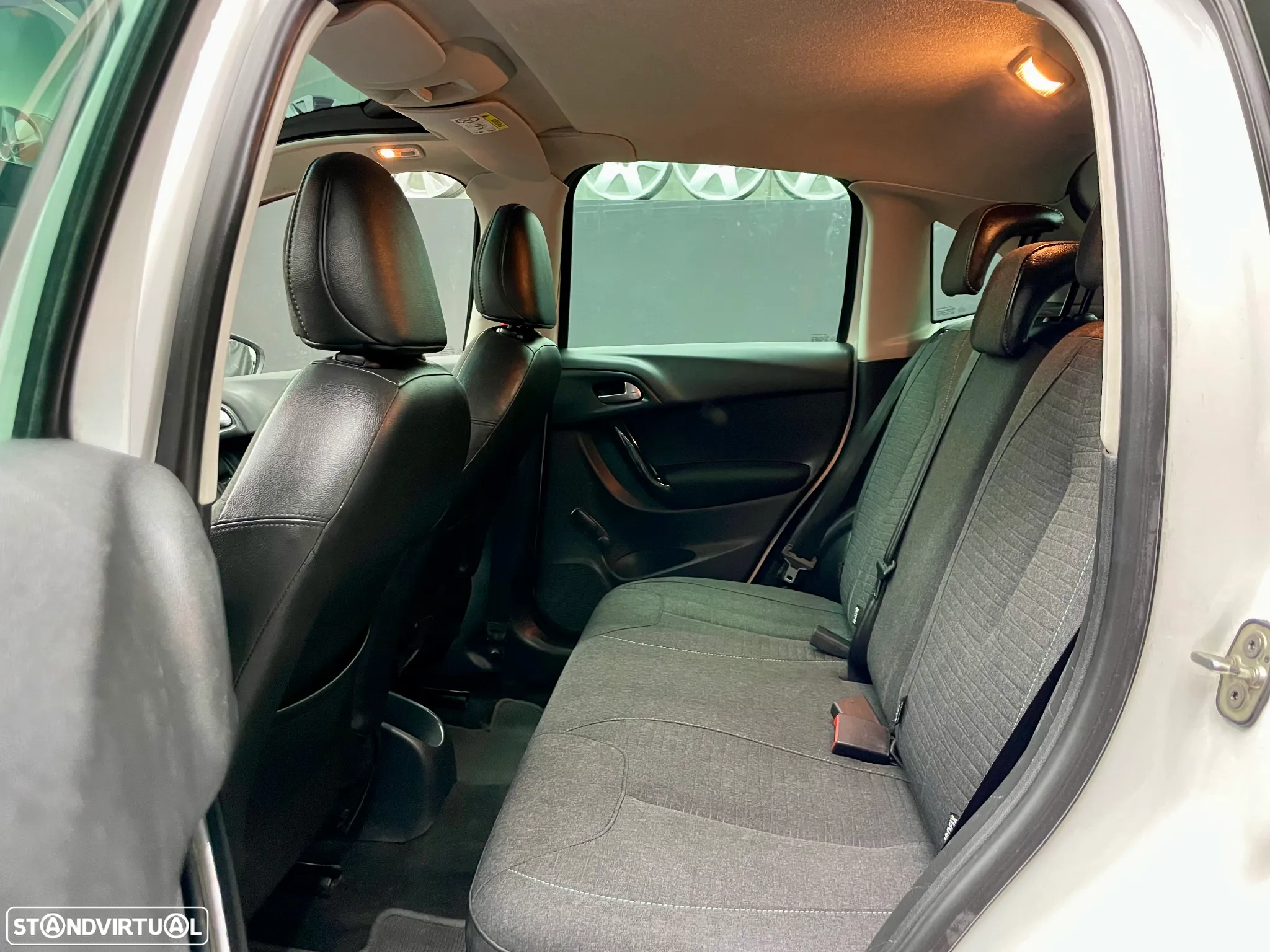 Citroën C3 1.2 VTi Exclusive - 12