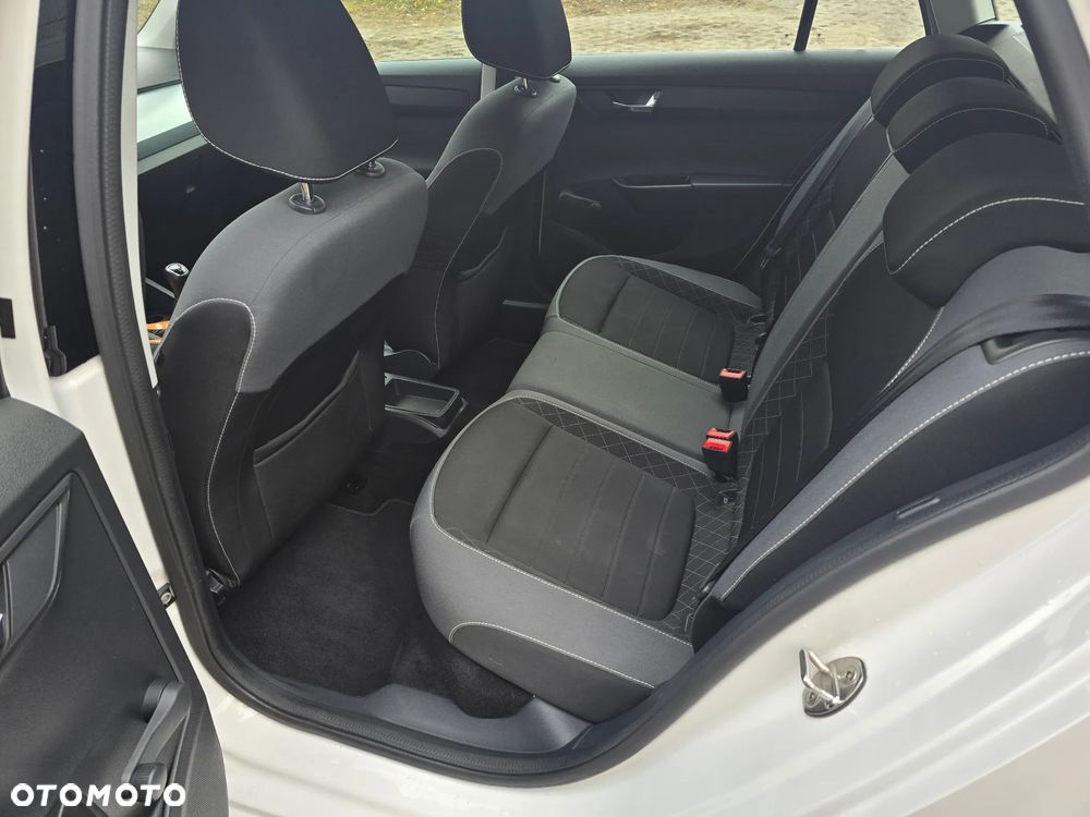 Skoda Fabia 1.0 TSI Ambition - 29