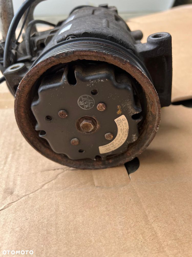 Sprężarka kompresor klimatyzacji Audi A4 B6 447220-8412 /  6seu12c - 8