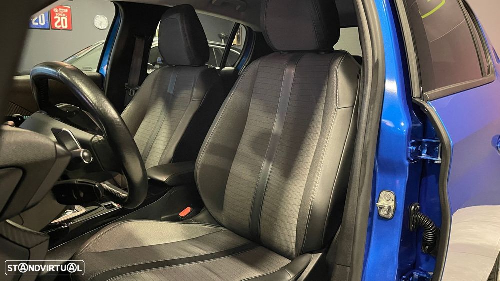 Peugeot 208 1.2 PureTech Allure Pack EAT8 - 27