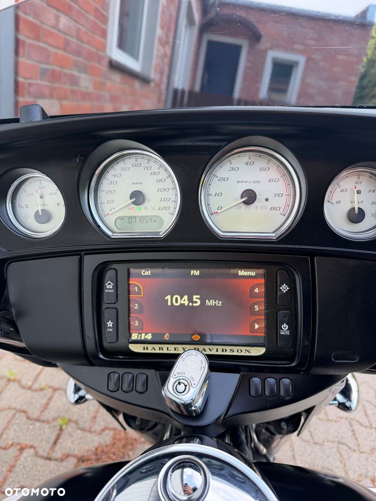 Harley-Davidson Touring Street Glide - 9