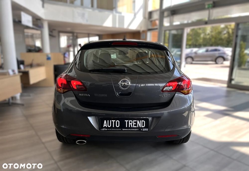 Opel Astra GTC 1.6 Turbo Edition - 7