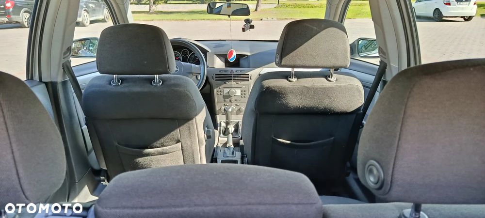 Opel Astra - 8