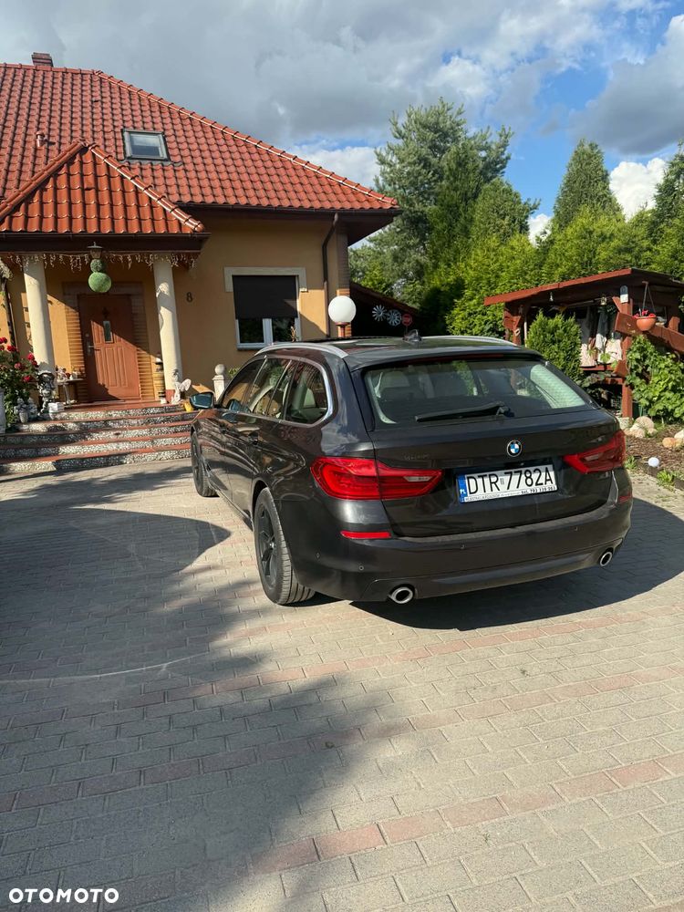 BMW Seria 5 520d - 3
