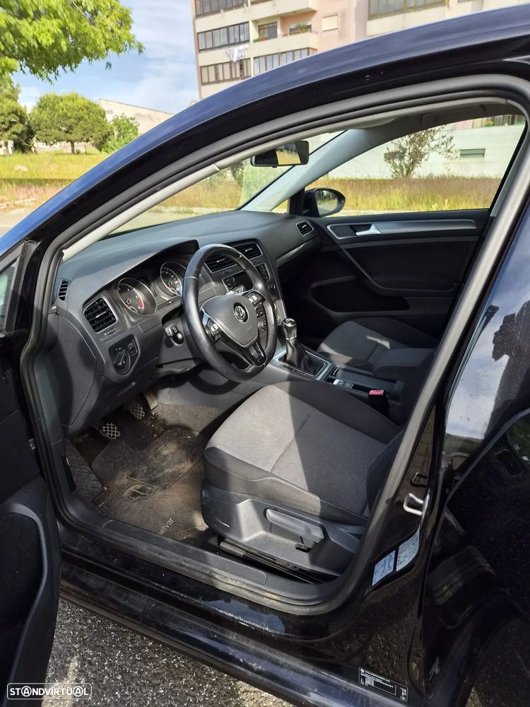 VW Golf 1.6 TDi Trendline - 14