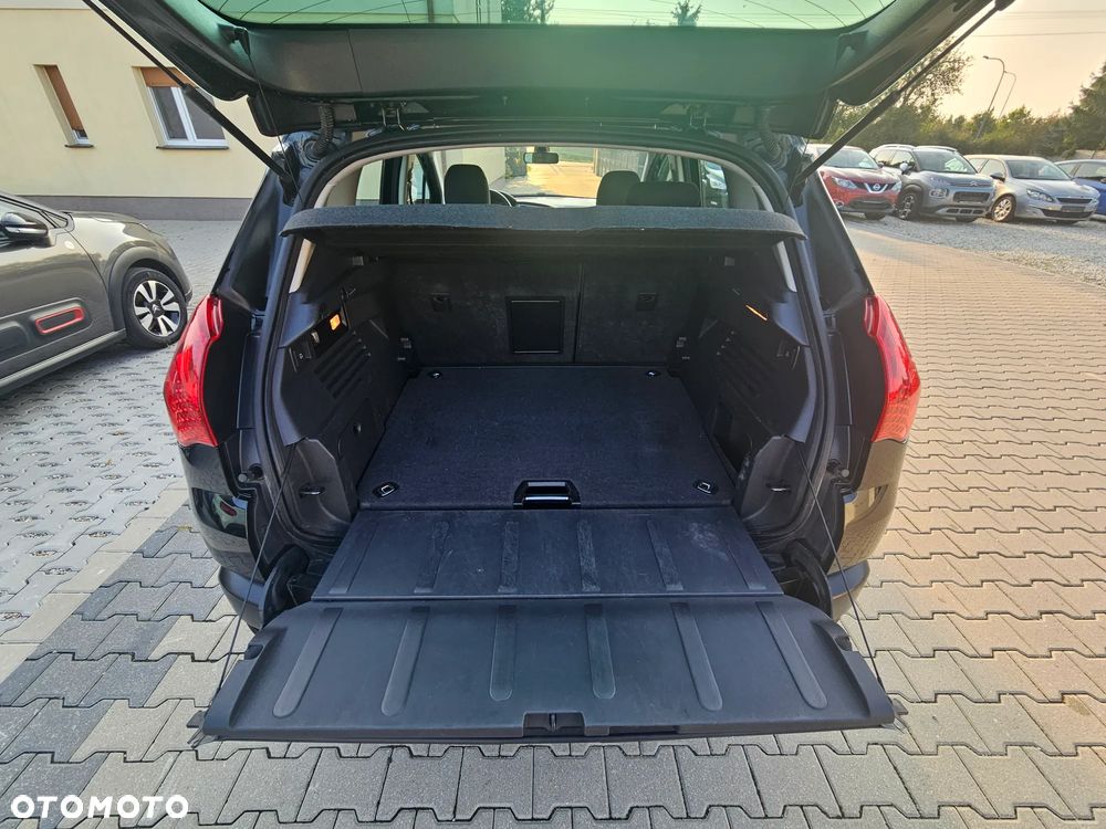 Peugeot 3008 1.6 HDi Premium - 16