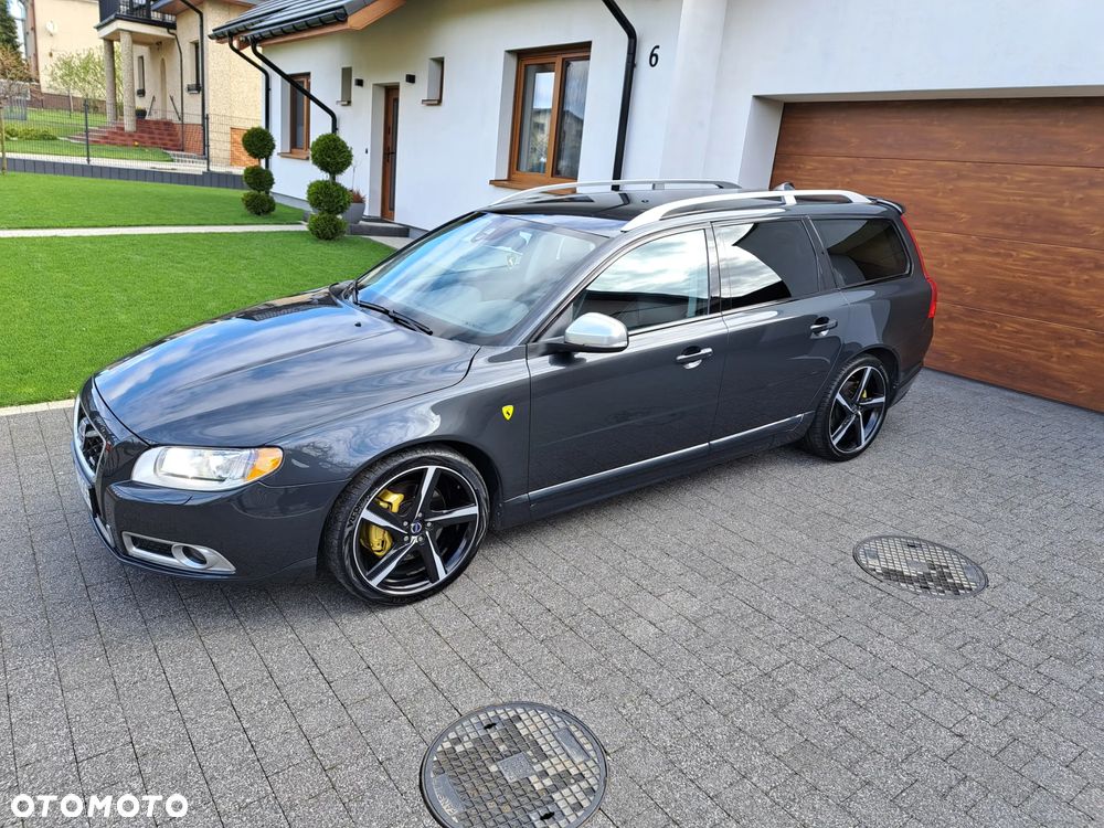 Volvo V70 D4 Geartronic RDesign - 1