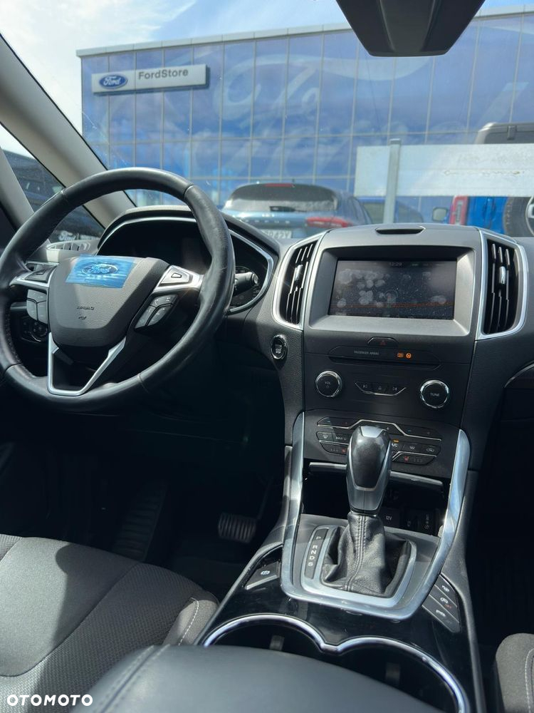 Ford S-Max 2.0 TDCi 4WD Titanium PowerShift - 6