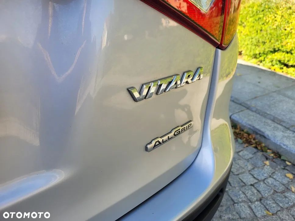 Suzuki Vitara 1.6 Premium 4WD - 23