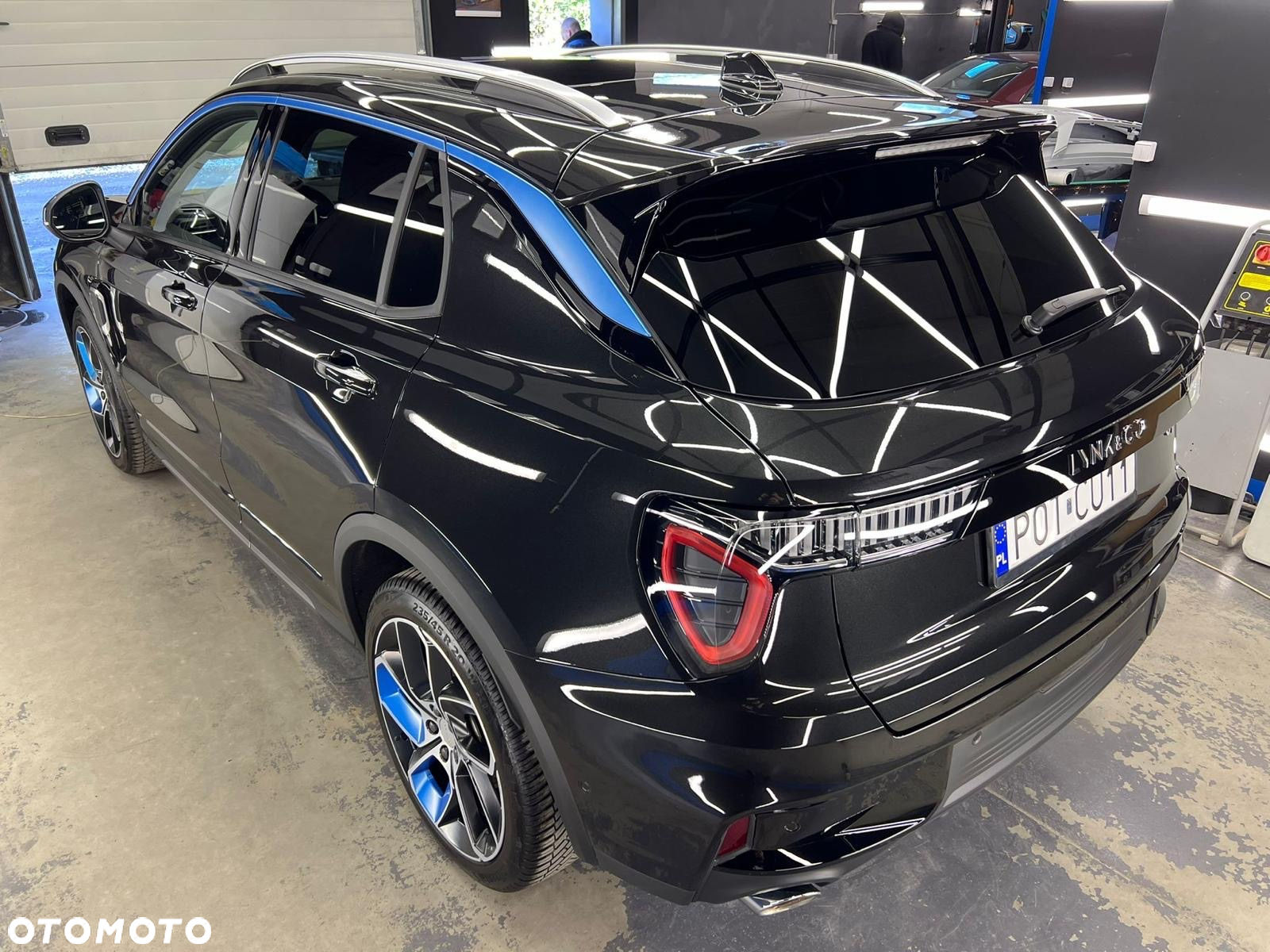 Lynk & Co 01 PHEV - 11