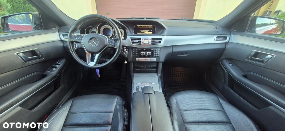 Mercedes-Benz Klasa E 250 CDI 4-Matic Classic - 11