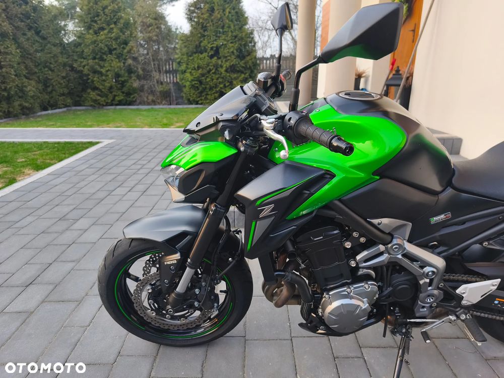 Kawasaki Z 900 - 21
