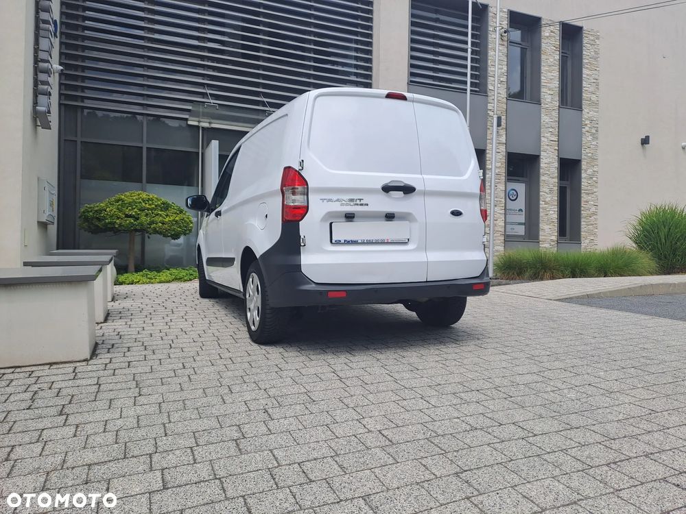Ford Transit Courier - 2