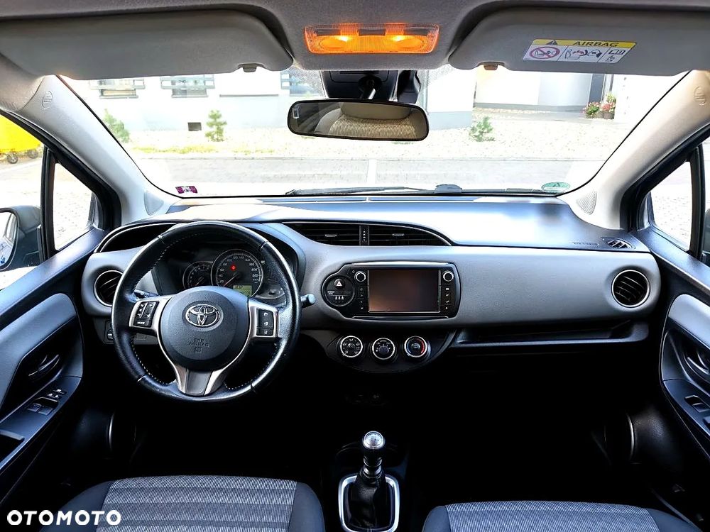 Toyota Yaris 1.33 VVT-i Edition - 26