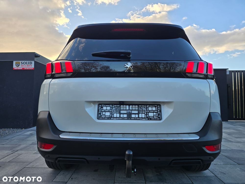 Peugeot 5008 - 19