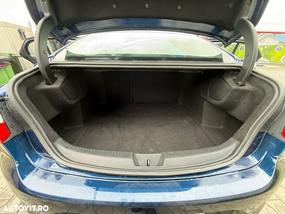 Renault Megane - 7