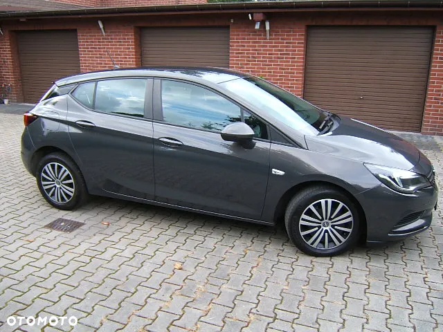 Opel Astra - 8