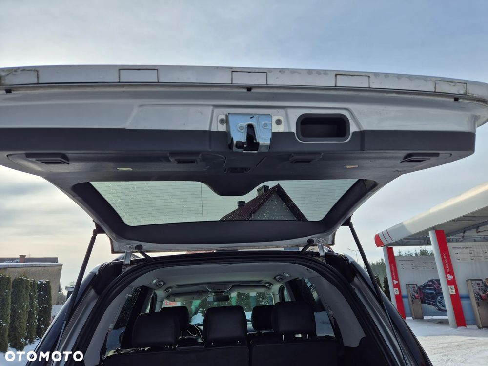 Mercedes-Benz ML - 12