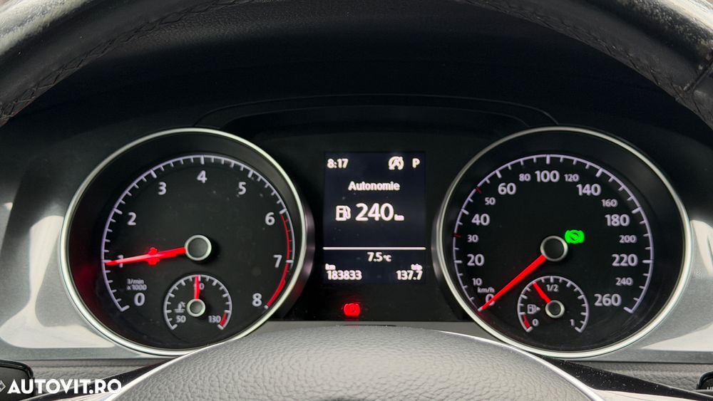 Volkswagen Golf 1.0 TSI DSG Comfortline - 10