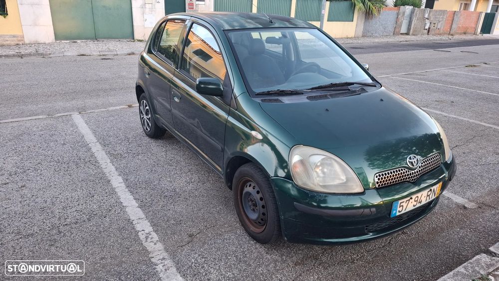 Toyota Yaris - 2
