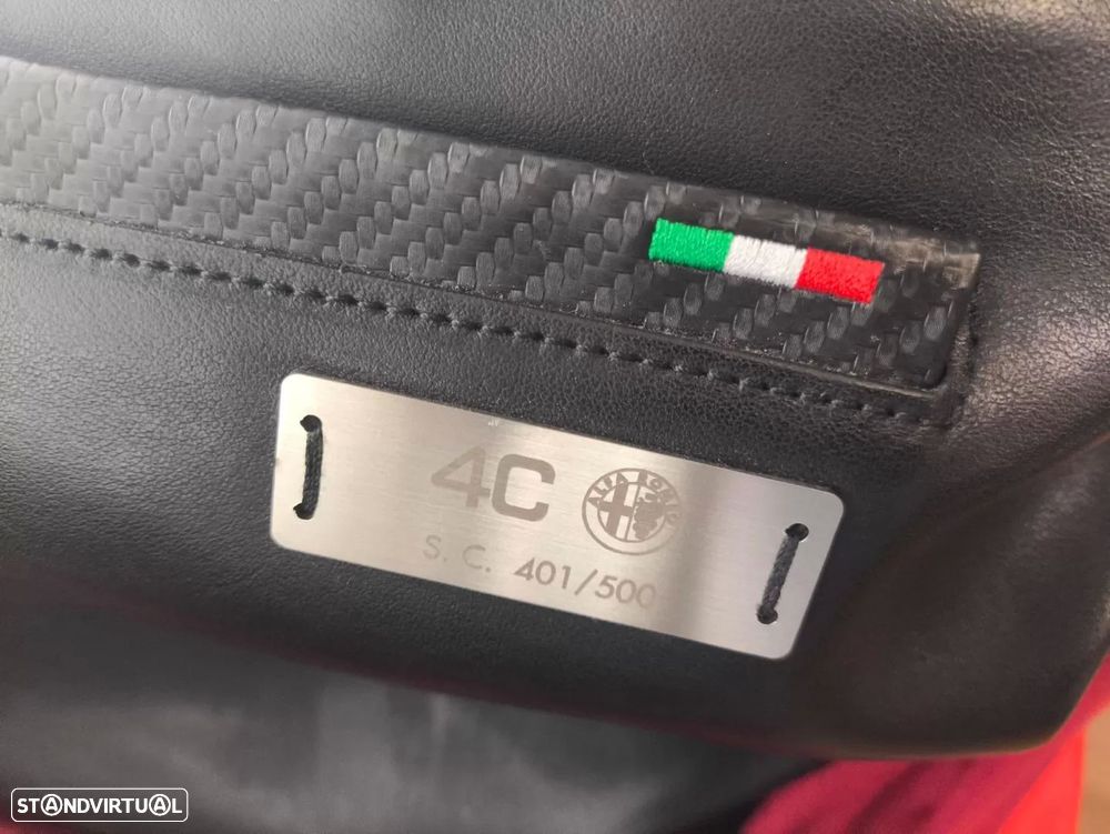 Alfa Romeo 4C - 19