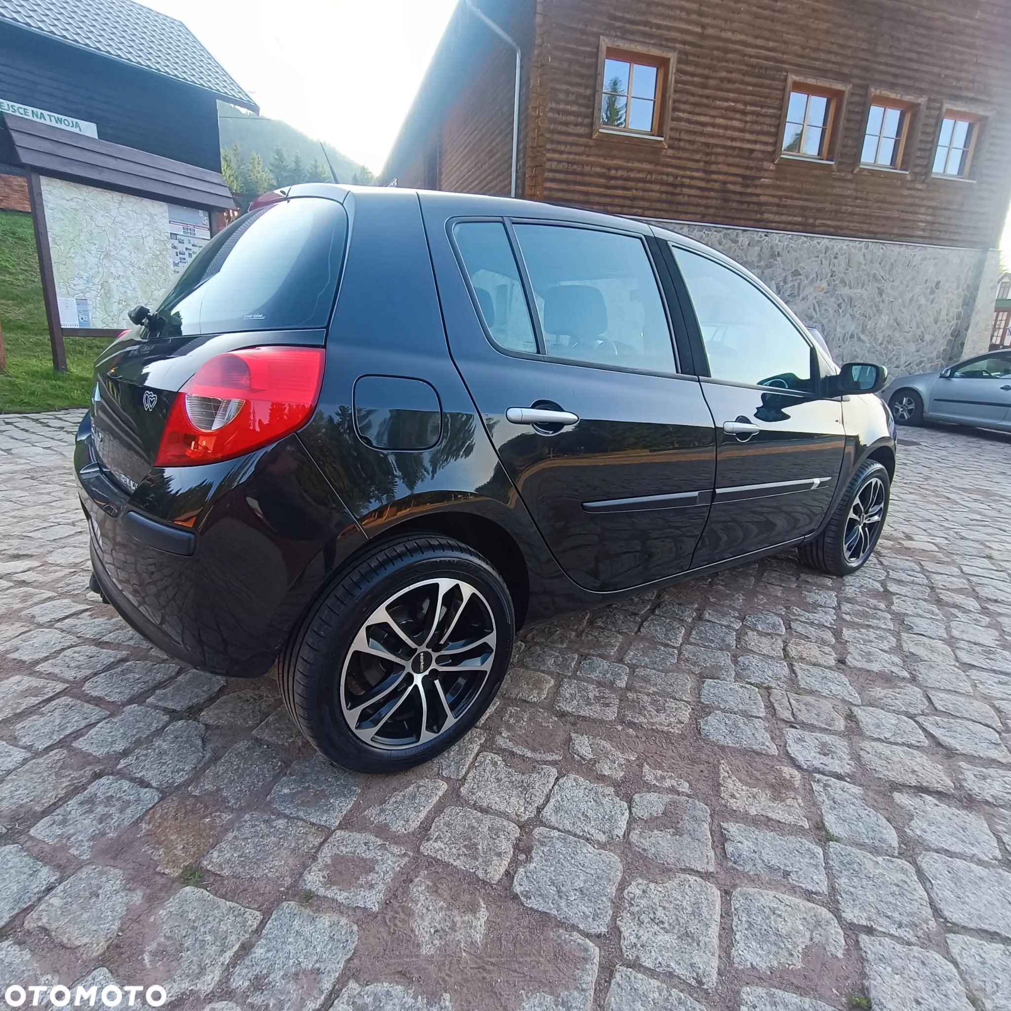 Renault Clio 1.6 16V Exception - 20