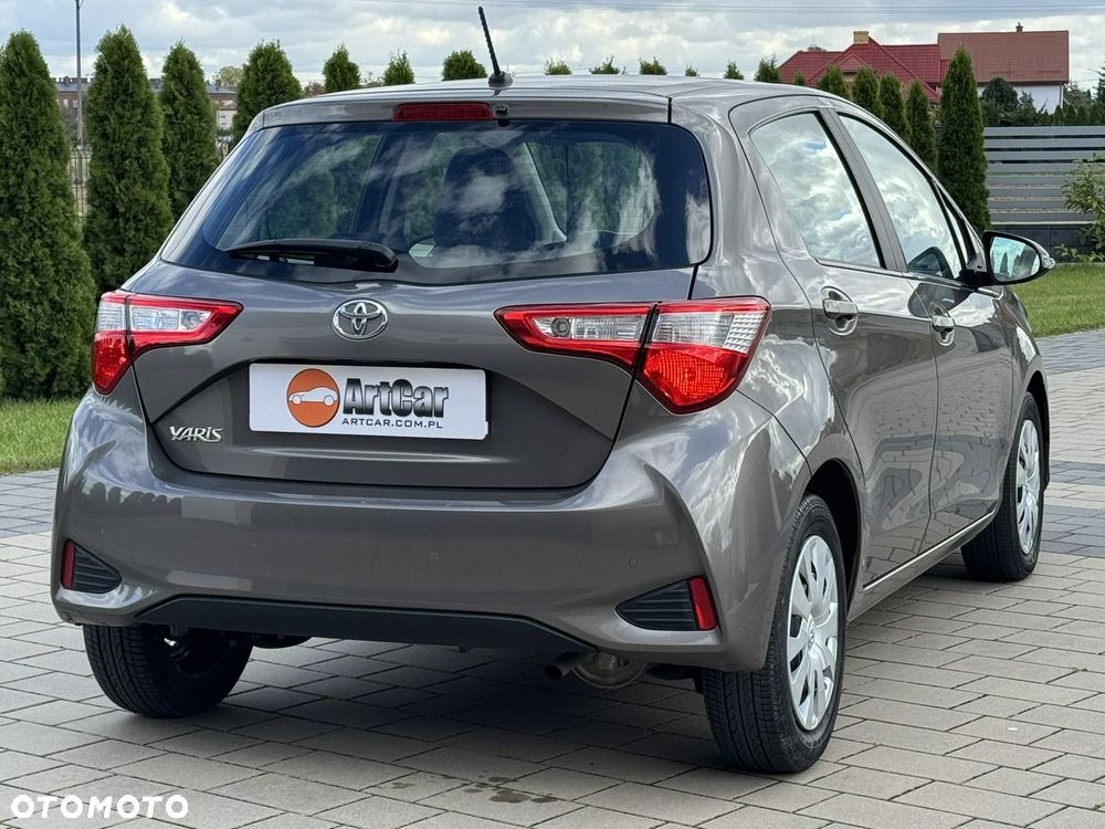 Toyota Yaris 1.0 Active - 5