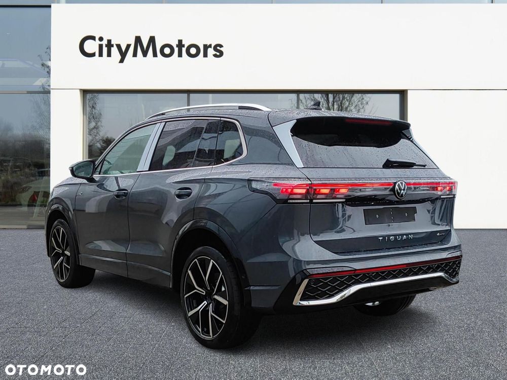 Volkswagen Tiguan - 5
