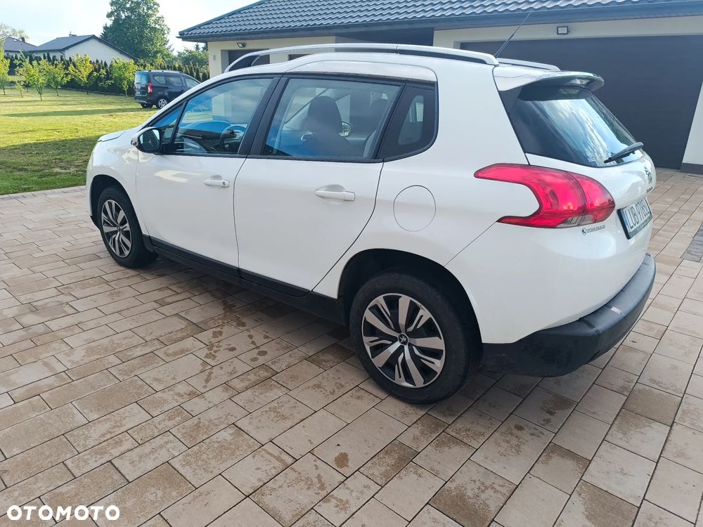 Peugeot 2008 PureTech 82 Active - 3