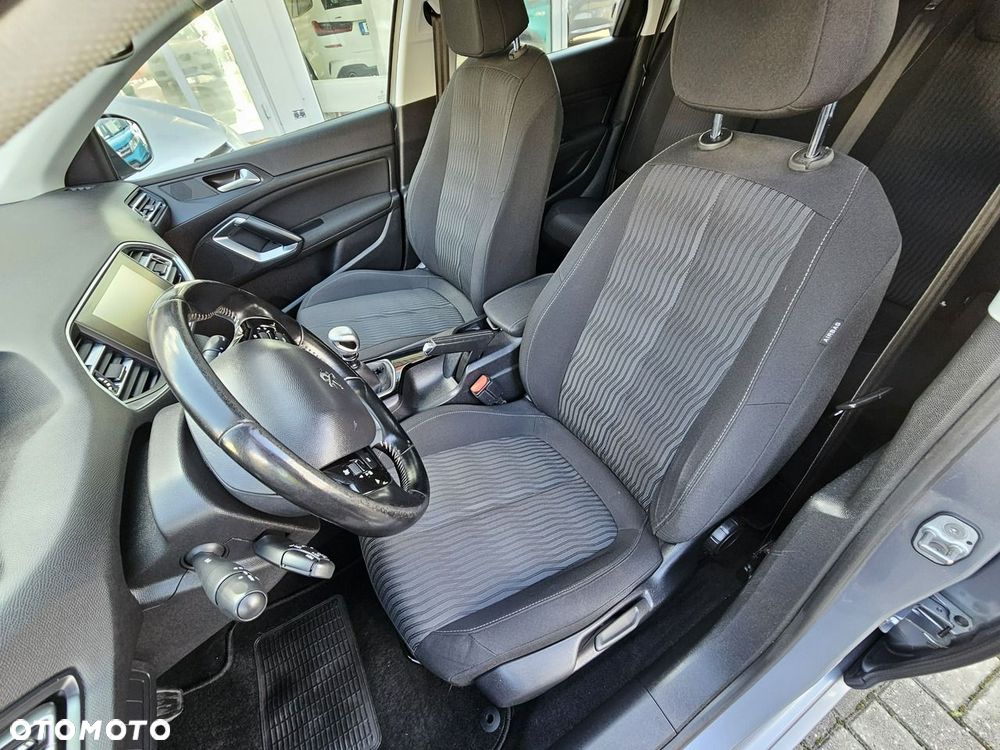 Peugeot 308 1.6 BlueHDi Business Line S&S - 13
