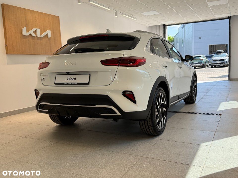 Kia XCeed - 4