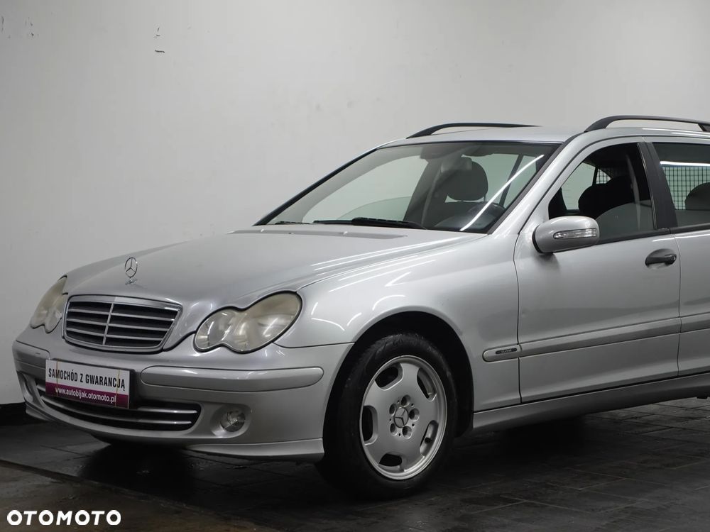 Mercedes-Benz Klasa C 220 CDI Classic - 14