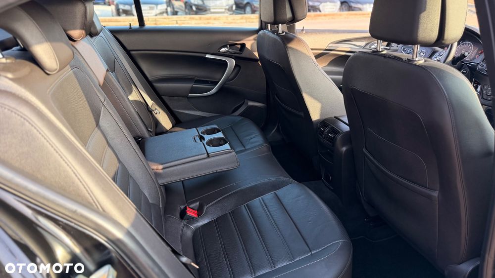 Opel Insignia 2.0 T Cosmo - 24