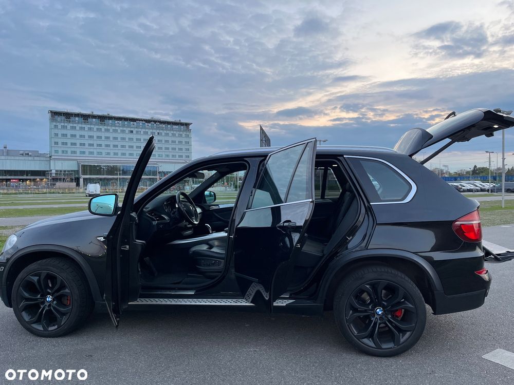 BMW X5 xDrive40d - 23