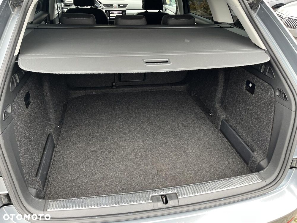 Skoda Superb 1.8 TSI Ambition - 9