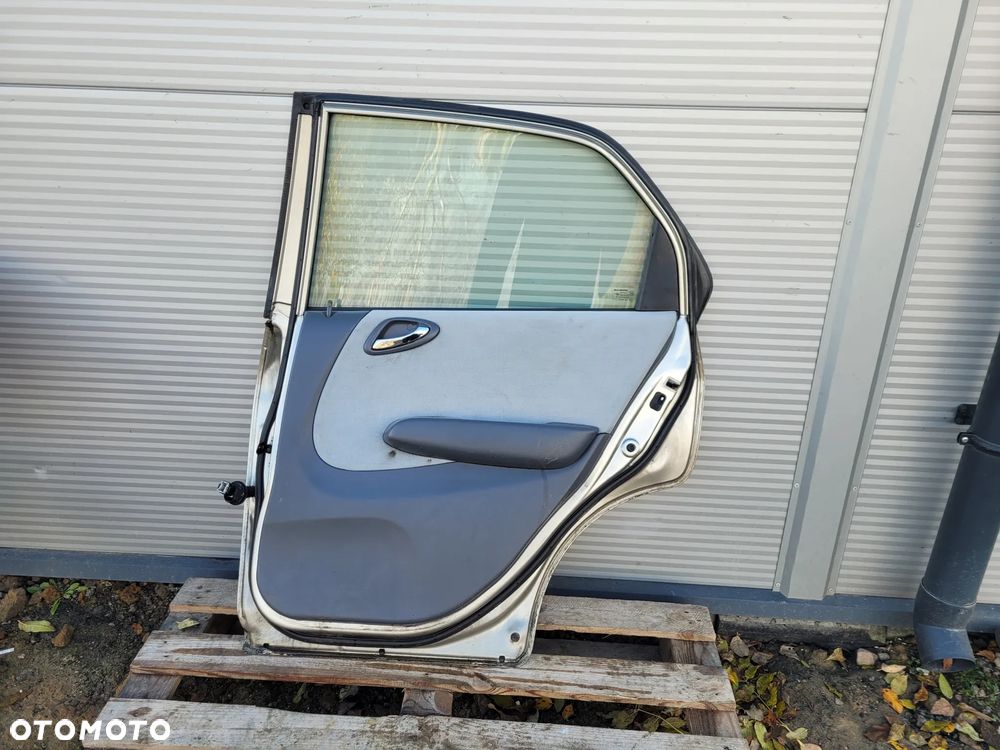 Honda City IV lift 05-08 sedan Drzwi lewy prawy przod lewy prawy tyl YR-528M - 15