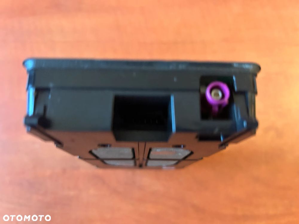 ŁADOWARKA INDUKCYJNA 4N0035502B AUDI - 6