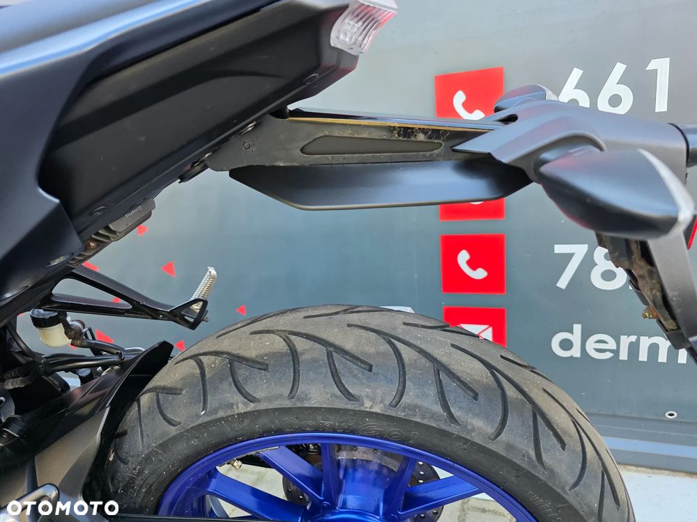 Yamaha MT - 8