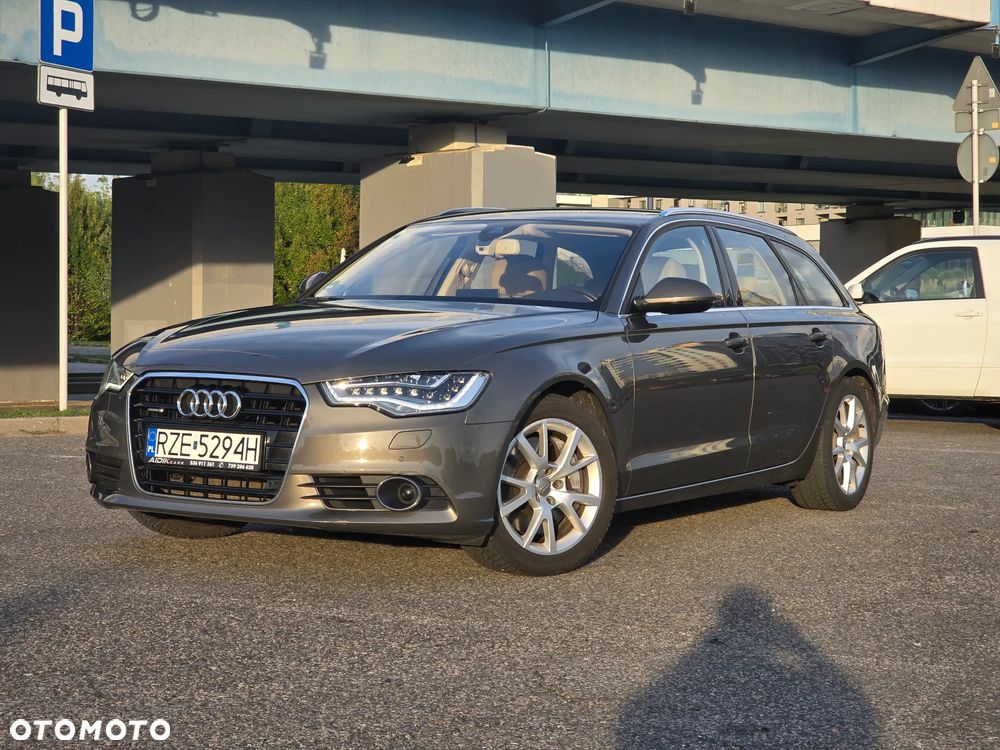 Audi A6 Avant - 1