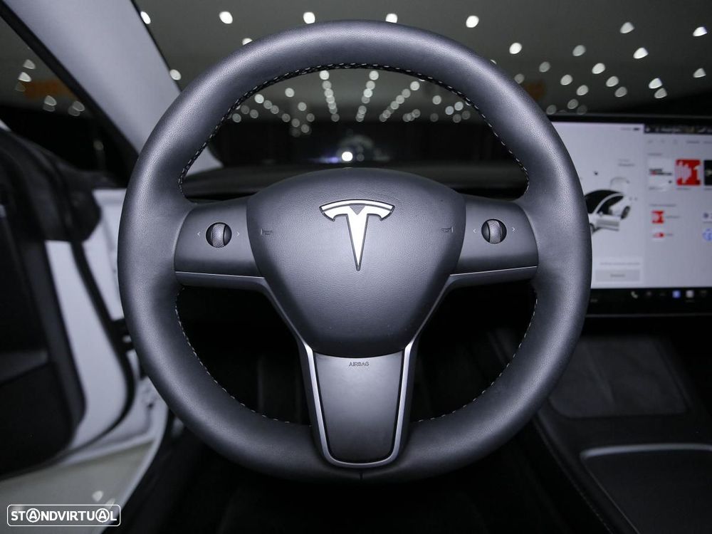 Tesla Model 3 Long-Range Dual Motor AWD - 12