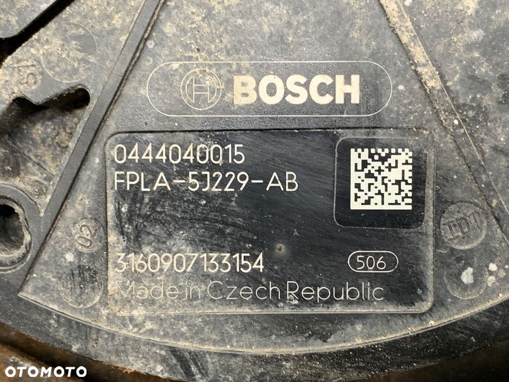 ZBIORNIK SCR  JAGUAR F-PACE (X761) 2015 - 2022 2.0 TD4 AWD 132 kW [180 KM] olej napędowy 2015 - - 5