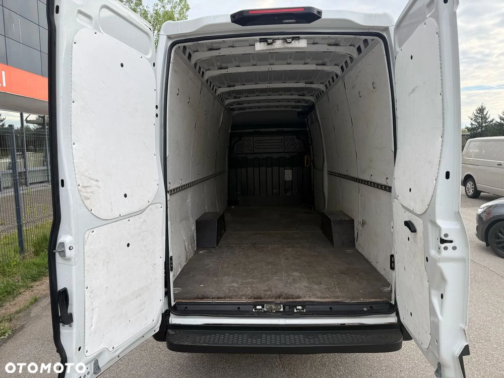 Iveco Daily 35S14, 2.3 140KM, L4h2 Maxi, Automat HiMatic, Niski przebieg - 9