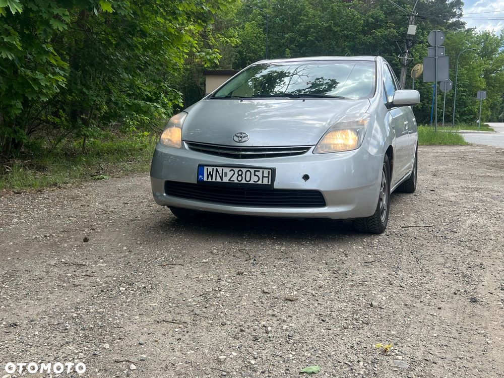 Toyota Prius - 1