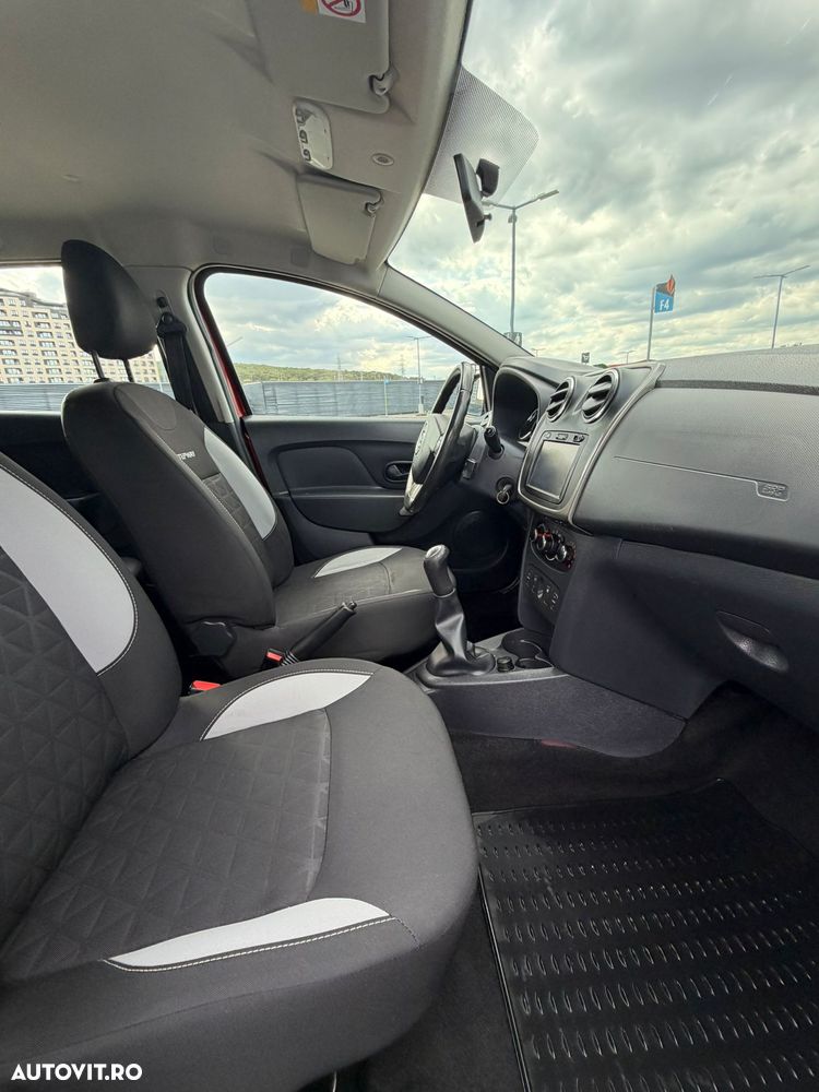 Dacia Sandero 0.9 Stepway - 12