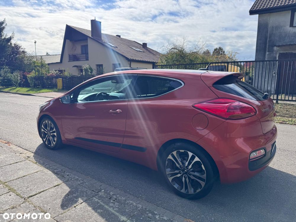 Kia Ceed 1.6 GDI Platinum Edition - 9